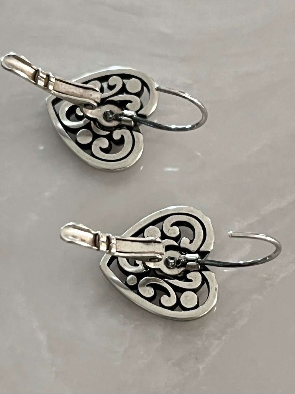 Brighton Contempo Heart Leverback Earrings New with out tags - Picture 6 of 8